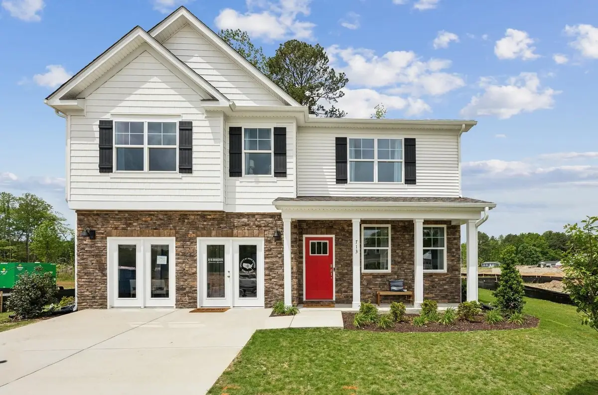 106 Blue Sky Ct, Staunton, VA 24401 - #1
