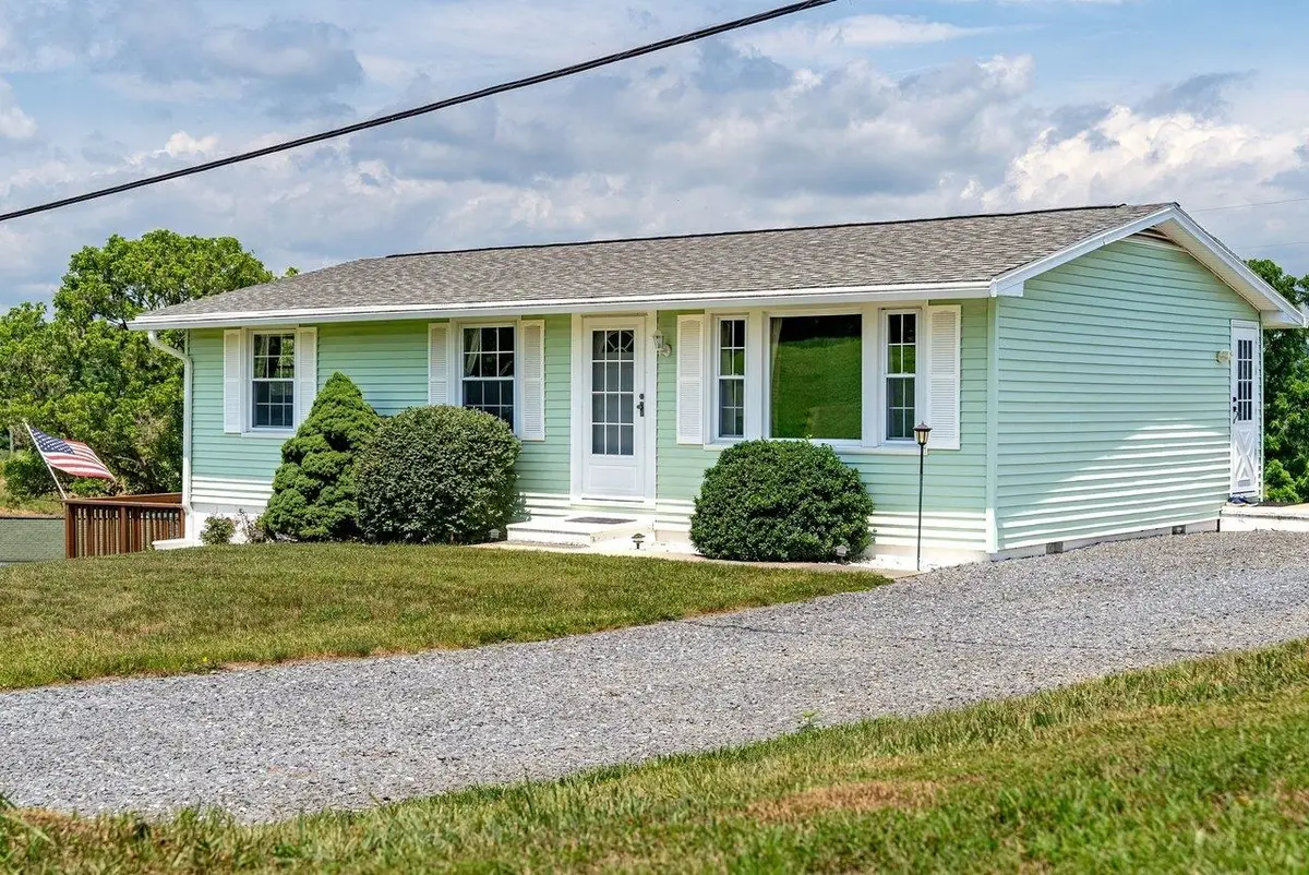 2627 Minie Ball Ln, Keezletown, VA 22832 - #1