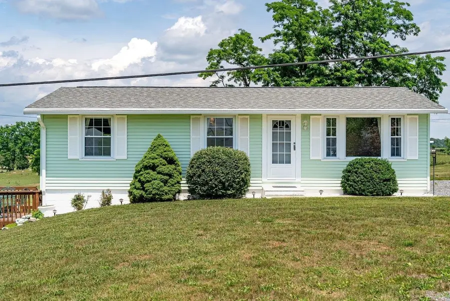 2627 Minie Ball Ln, Keezletown, VA 22832 - #2