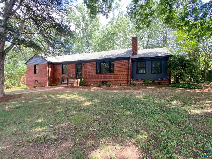 2305 Wayne Ave, Charlottesville, VA 22901 - #2
