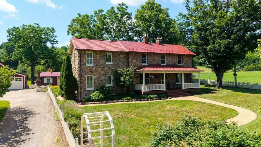 197 Union Hall School Ln, Swoope, VA 24479 - #2