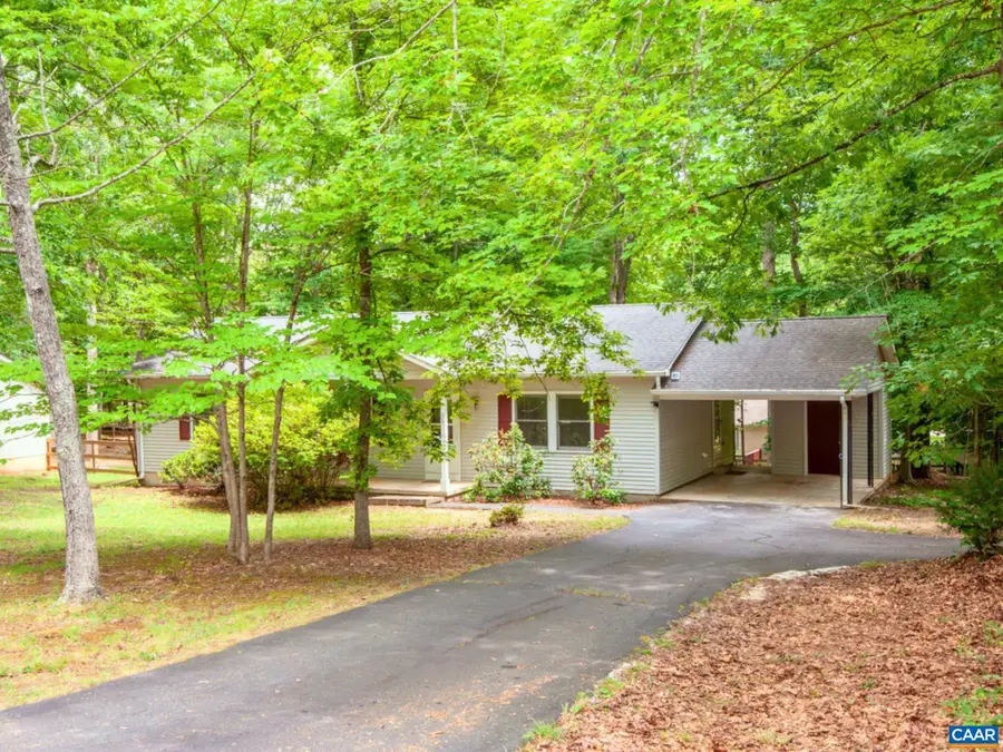 56 Riverside Dr, Palmyra, VA 22963 - #3