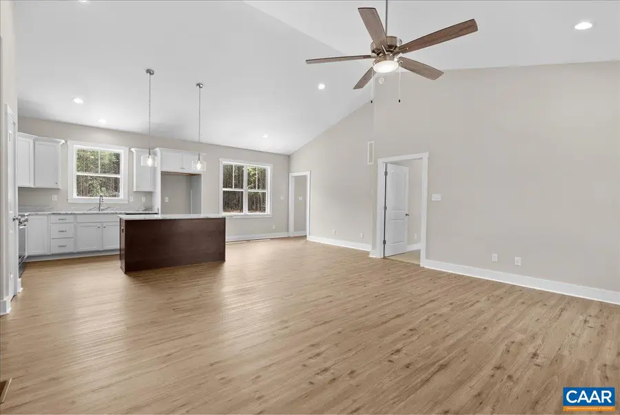 126 Firetower Ln, Keysville, VA 23947 - #2