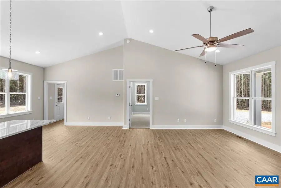 126 Firetower Ln, Keysville, VA 23947 - #3