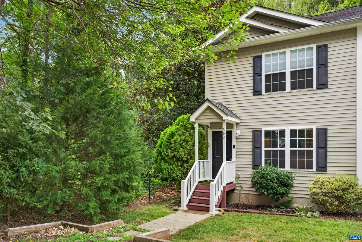 562 Cleveland Ave, Charlottesville, VA 22903 - #1