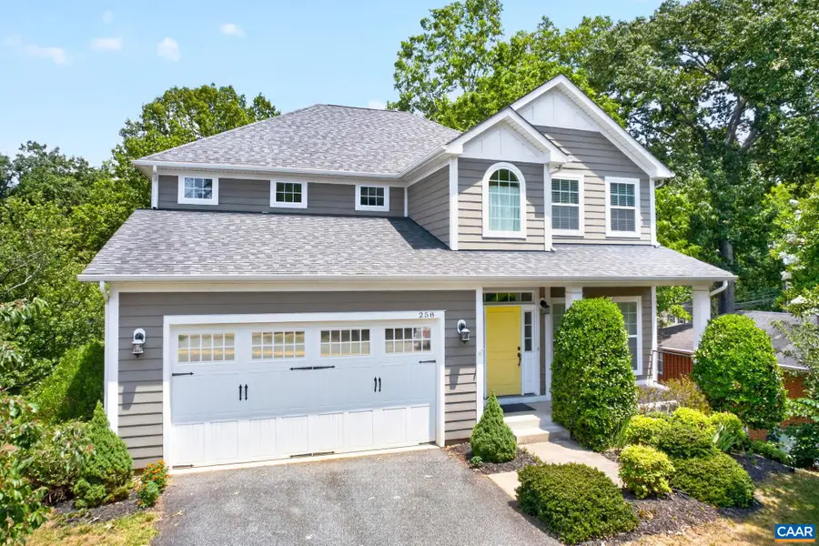 258 Shamrock Rd, Charlottesville, VA 22903 - #2