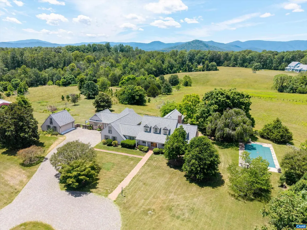 546 Three Pond Ln, Earlysville, VA 22936 - #1