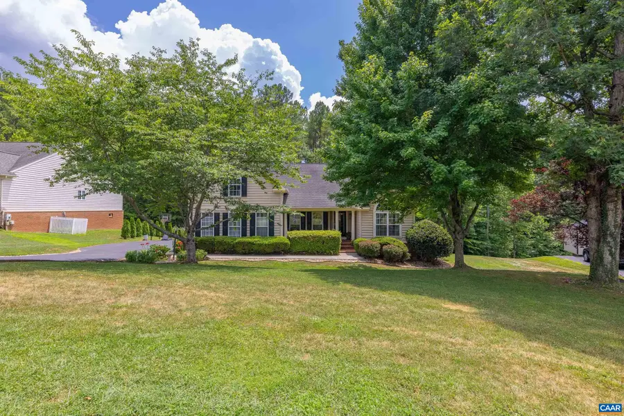 137 Whispering Woods Pl, Zion Crossroads, VA 22942 - #3