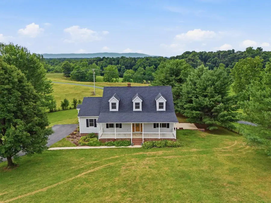 2117 Barterbrook Rd, Staunton, VA 24401 - #3