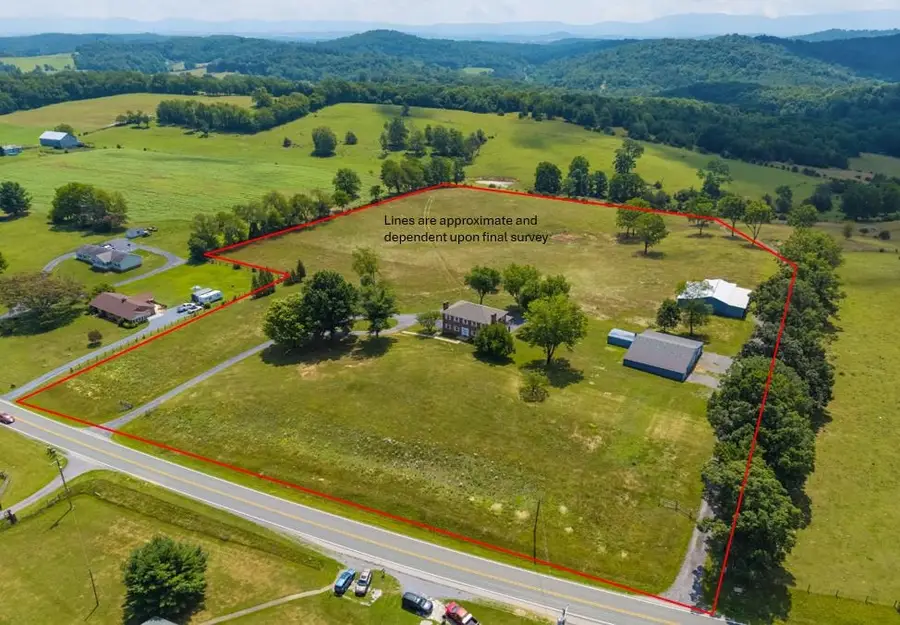 1370 Middlebrook Rd, Staunton, VA 24401 - #2