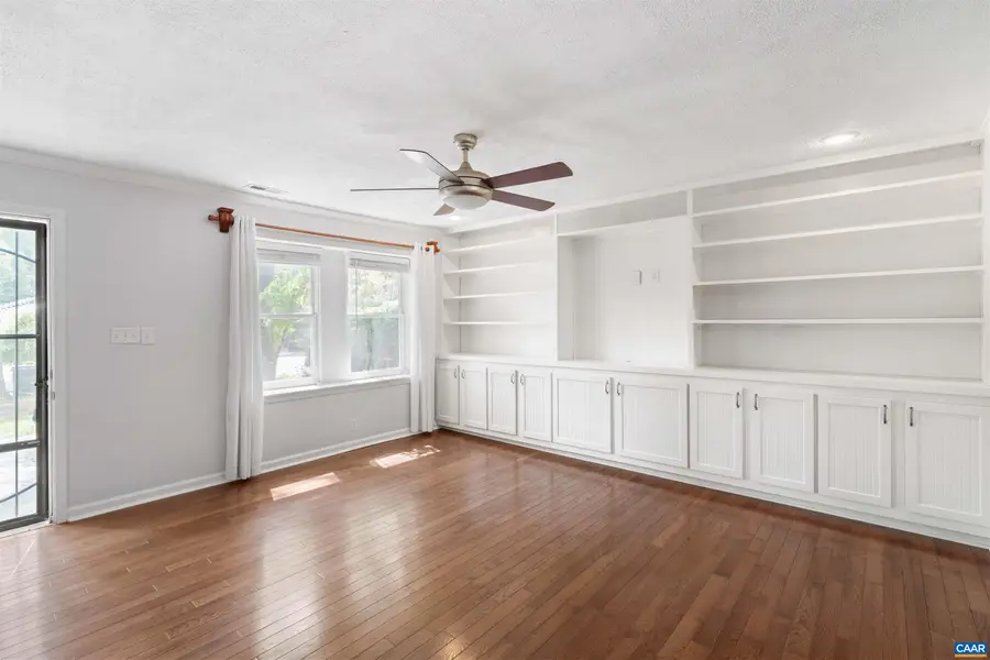 652 Lockesley Ter, Charlottesville, VA 22903 - #3
