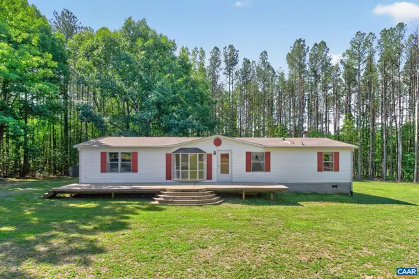 5362 Rolling Rd, Scottsville, VA 24590