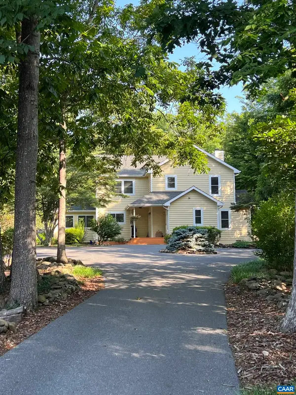 1279 Stoney Creek West, Nellysford, VA 22958