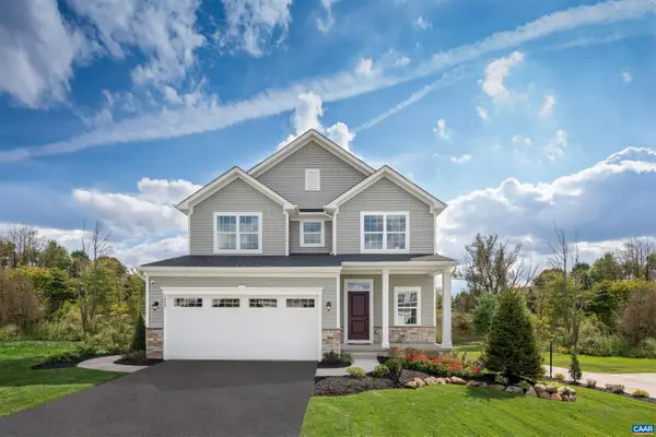 5 Butterfield Ln, Keswick, VA 22947