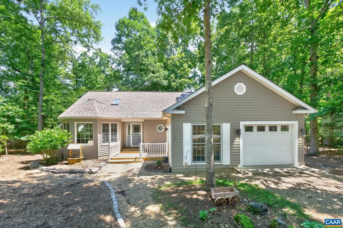 5 Briarwood Rd, Palmyra, VA 22963 - #1