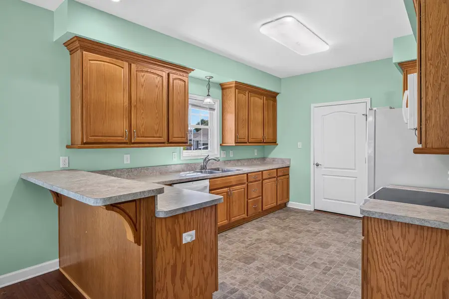 204 Grafton Ct, Edinburg, VA 22824 - #3