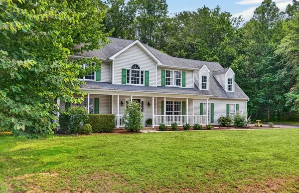310 Arrowhead Ln, Stuarts Draft, VA 24477