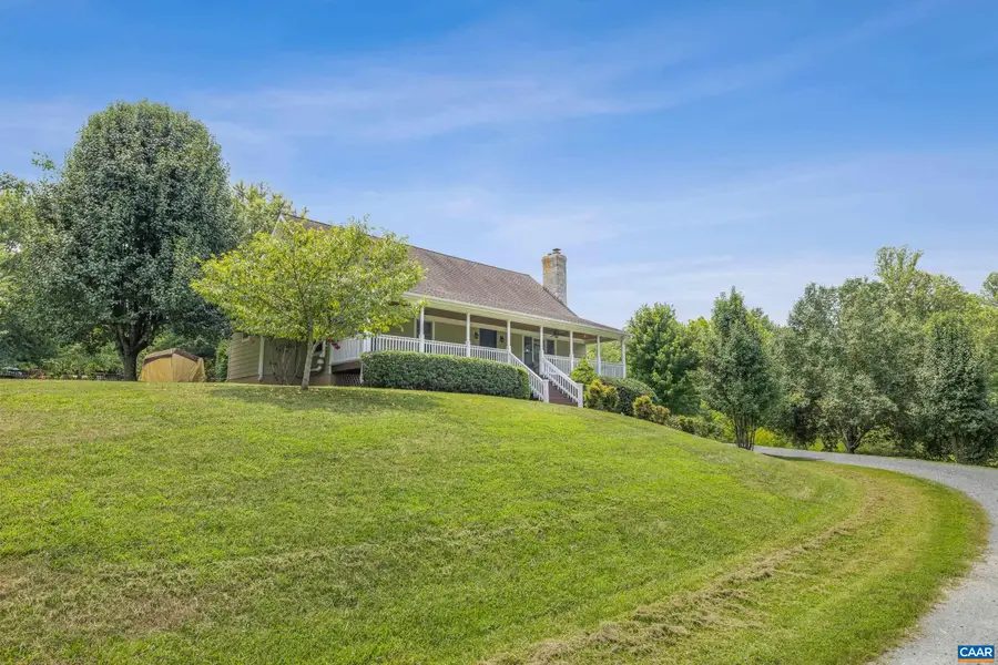 103 Orchard Park Rd, Palmyra, VA 22963 - #2