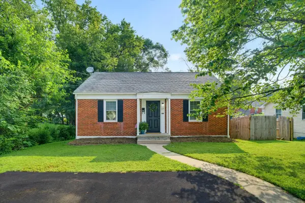 117 River Rd, Waynesboro, VA 22980