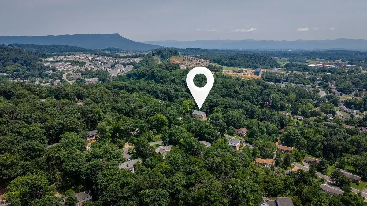 1176 Nelson Dr, Harrisonburg, VA 22801 - #1