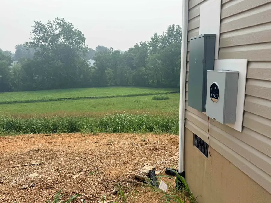 235 Holly Hill St, Broadway, VA 22815 - #3