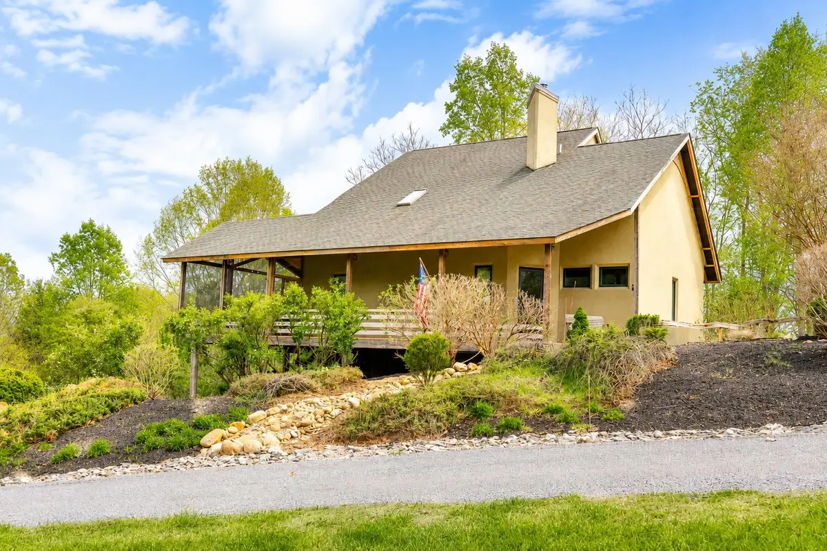 40 Monte Carlo Dr, Lexington, VA 24450 - #1