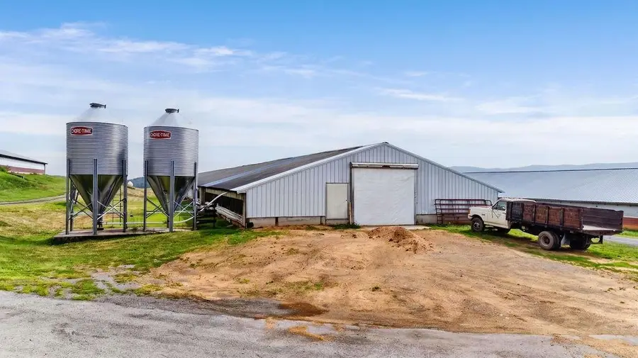 147 Coleytown Rd, Waynesboro, VA 22980 - #3