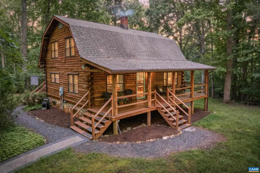 5950 Burnett Ln, Advance Mills, VA 22968 - #2