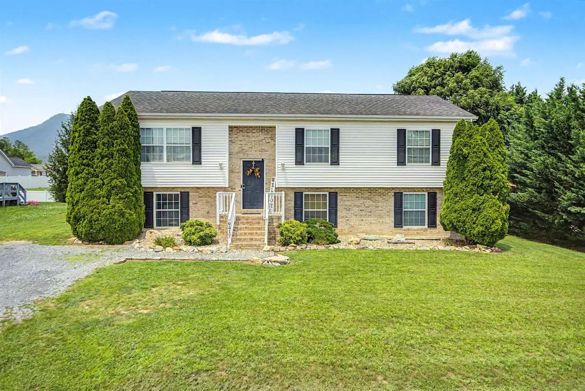 9417 Millet Cir, McGaheysville, VA 22840 - #1