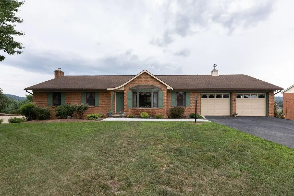 107 Dogwood Dr, Bridgewater, VA 22812 - #1