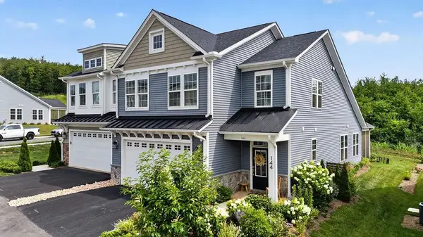 144 Ridgeline Dr, Waynesboro, VA 22980