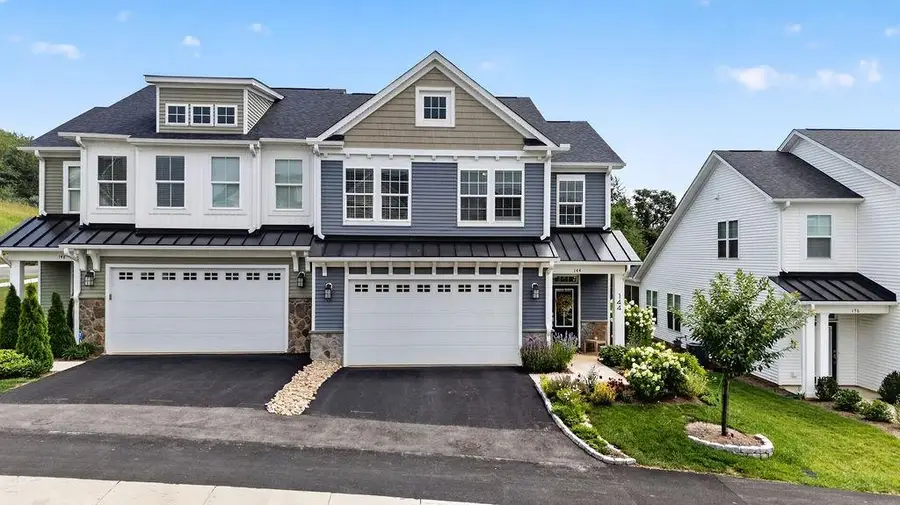144 Ridgeline Dr, Waynesboro, VA 22980 - #2