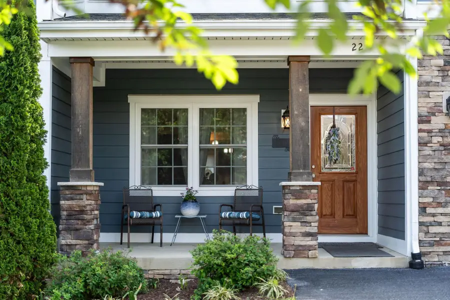 22 Spring View Dr, Staunton, VA 24401 - #2