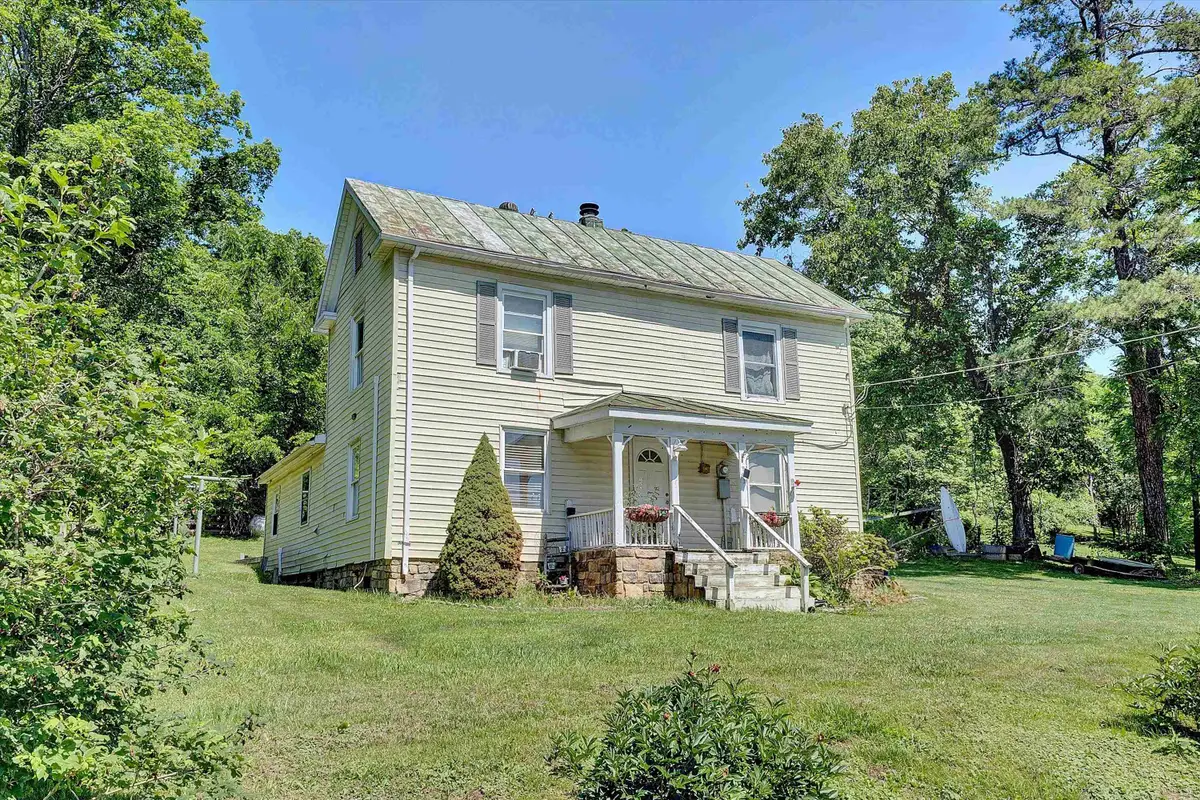 16287 Indian Draft Rd, Williamsville, VA 24487 - #1