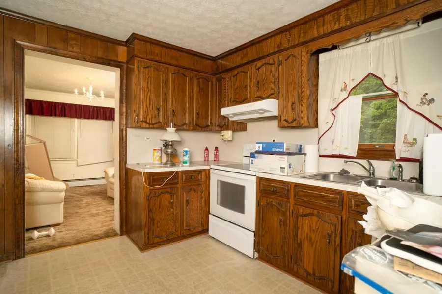 925 Durrett Ridge Rd, Earlysville, VA 22936 - #3