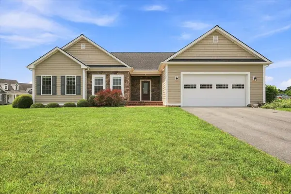 600 Skyrock Ct, Mcgaheysville, VA 22840