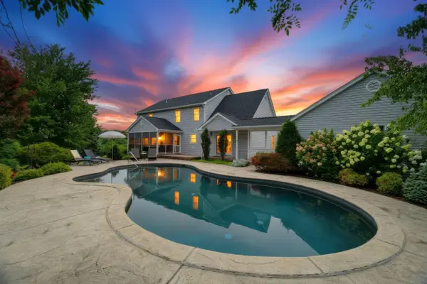 455 White Oak Gap Rd, Staunton, VA 24401