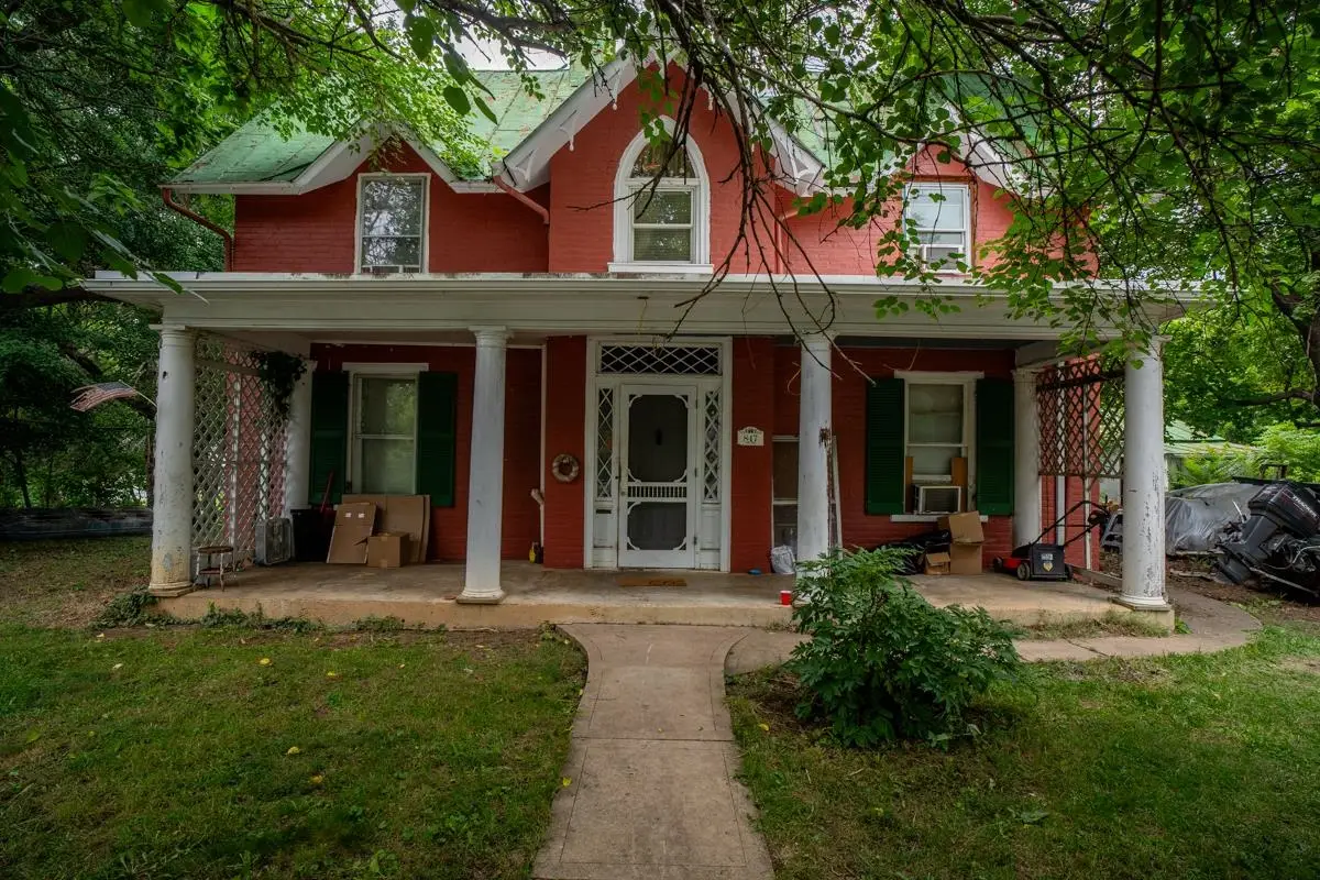 847 Maple Ave, Staunton, VA 24401 - #1