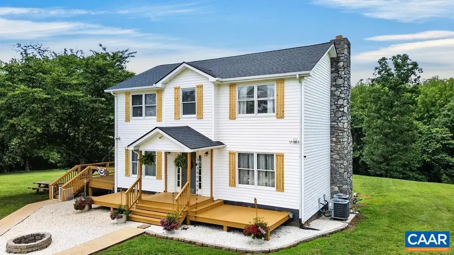 965 Horseshoe Dr, Arrington, VA 22922 - #2