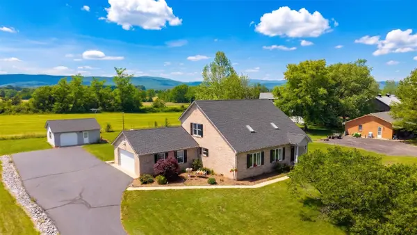 1802 North River Rd, Mount Solon, VA 22843