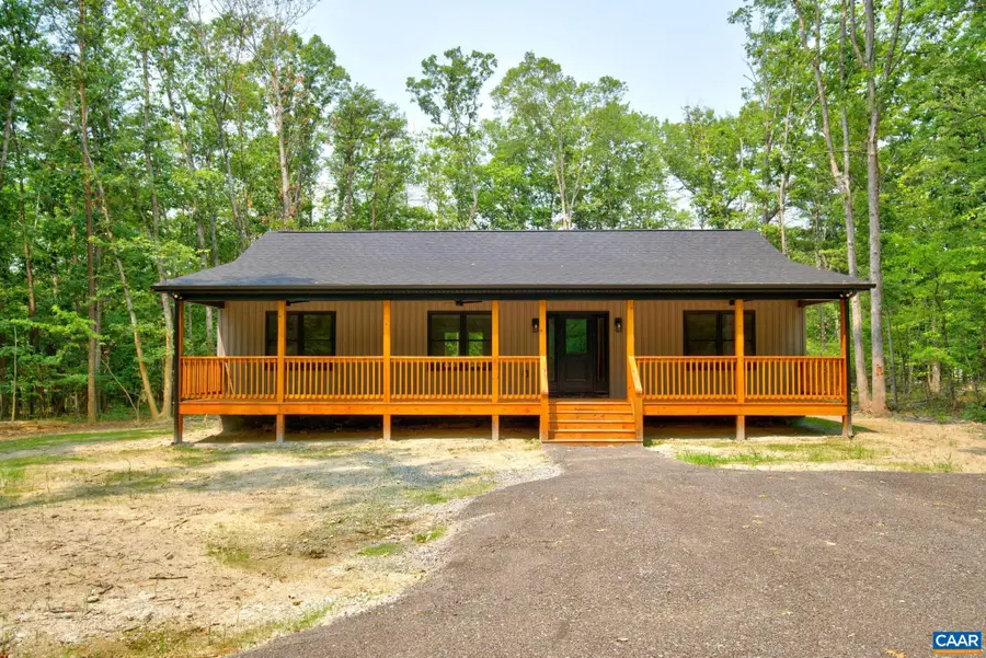 125 Forest Chapel Ln, Crimora, VA 24431 - #2
