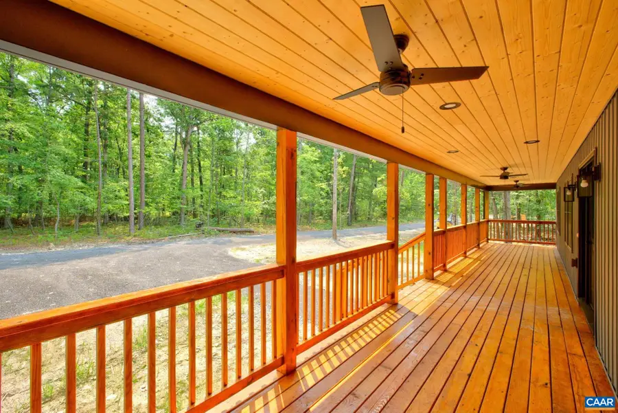 125 Forest Chapel Ln, Crimora, VA 24431 - #3