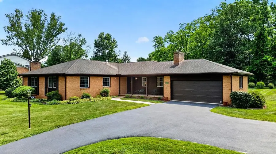1243 Meadowbrook Rd, Waynesboro, VA 22980 - #3