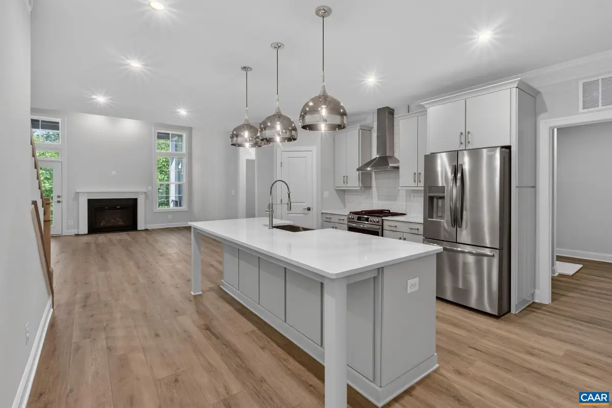 1392 Marcella St, Charlottesville, VA 22911 - #1