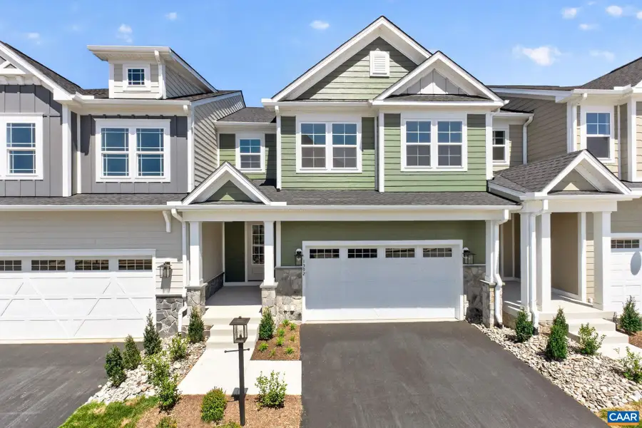 1392 Marcella St, Charlottesville, VA 22911 - #2