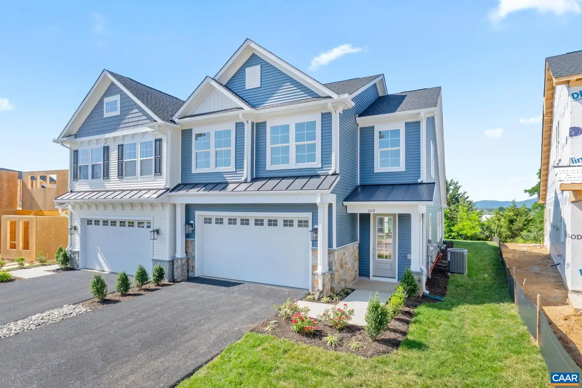 146 Sunbird Ln, Waynesboro, VA 22980 - #1