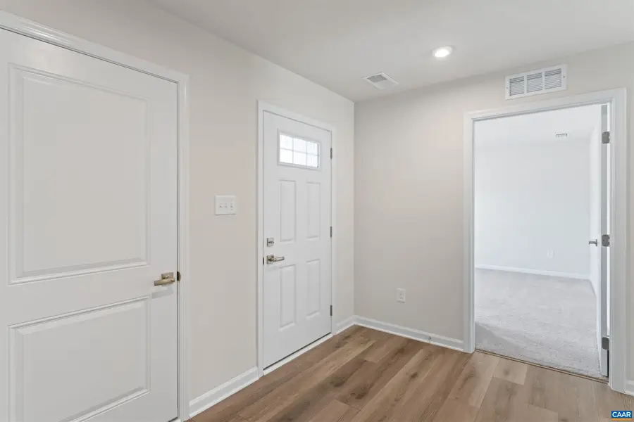 328 White Birch Rd, Waynesboro, VA 22980 - #3