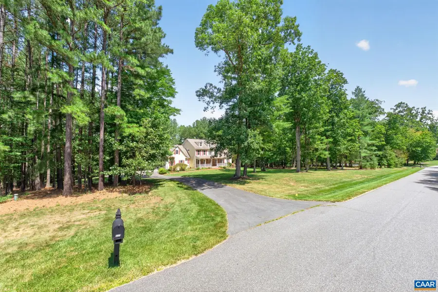 6325 Indian Ridge Dr, Earlysville, VA 22936 - #3