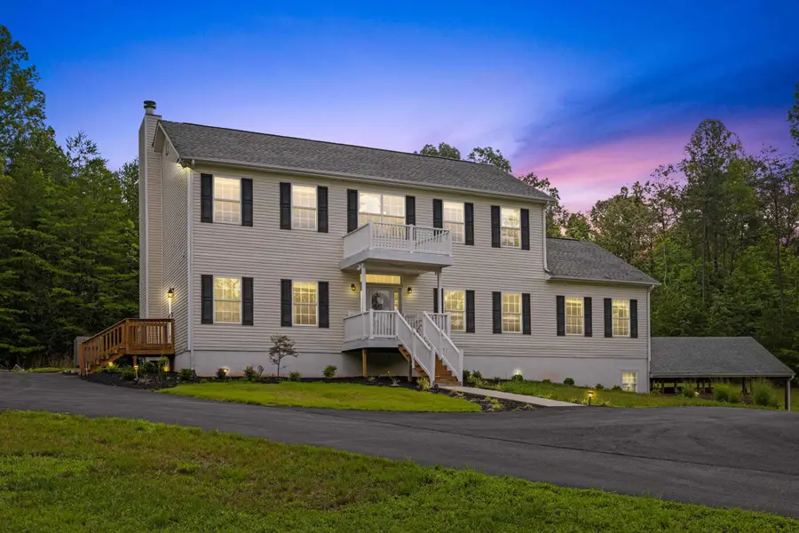 17 Pine Ridge Rd, Faber, VA 22938 - #2
