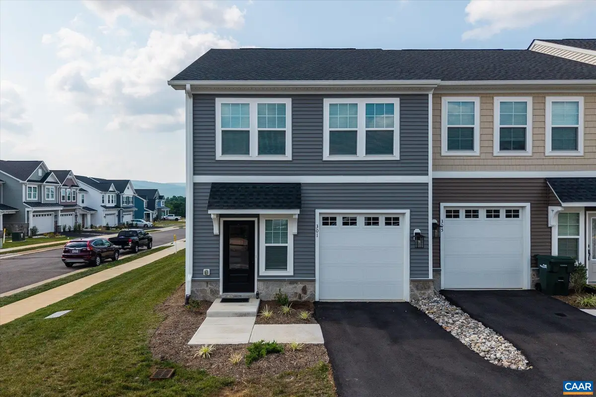 301 Ridgeline Dr, Waynesboro, VA 22980 - #1